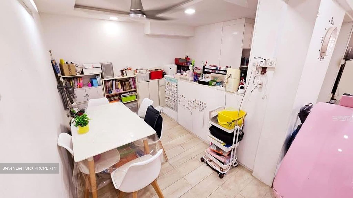 Blk 446 Hougang Avenue 8 (Hougang), HDB Executive #568186271